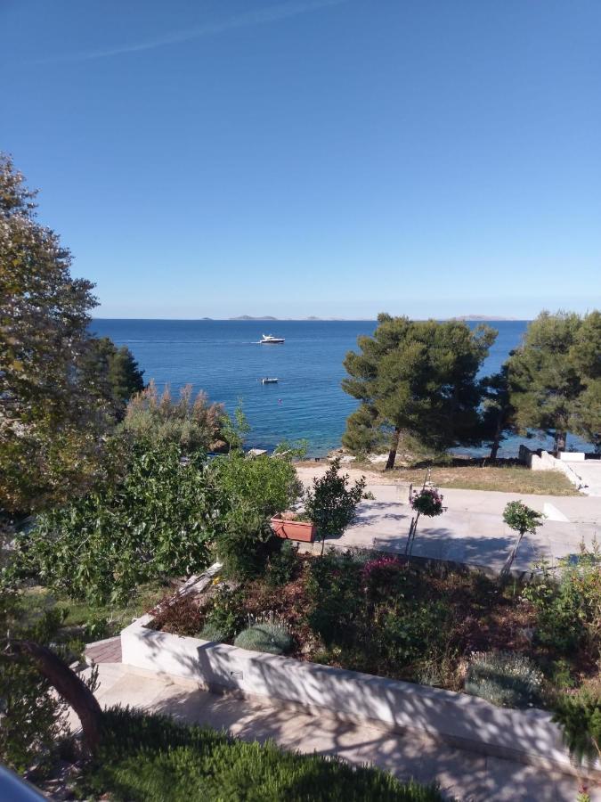 Amazing Villa Galeb In Murter Bagian luar foto