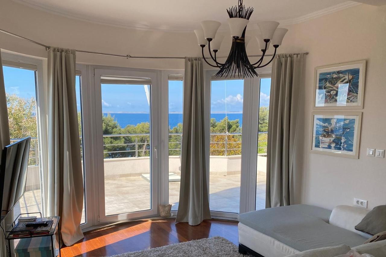 Amazing Villa Galeb In Murter Bagian luar foto