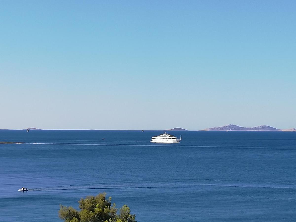 Amazing Villa Galeb In Murter Bagian luar foto
